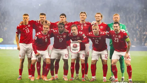 中国男篮胜利之夜，知名评球人炮轰周琦：表现堪比老将激怒观众